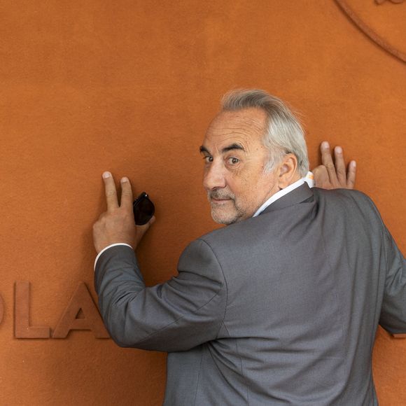 Antoine Duléry au Village lors des Internationaux de France de Tennis de Roland Garros 2025 (Jour 9), le 3 juin 2025 à Paris. 
© Moreau / Jacovides / Bestimage