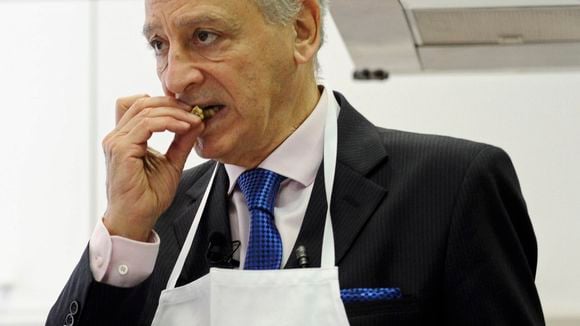 "Pas un régime sévère mais…" : Perdre 3 kilos sans se priver pendant le Ramadan, c'est possible selon le docteur Pierre Dukan