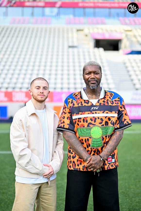 Il est à la tête de Michou Corp qui constitue une véritable machine à cash.

jibril Cissé, Michou et Omar da Fonseca présentent leur équipe de football "Generation Seven" qui participera à la compétition de la "Kings League" à Paris le 3 avril 2025.  © Pierre Perusseau/Bestimage