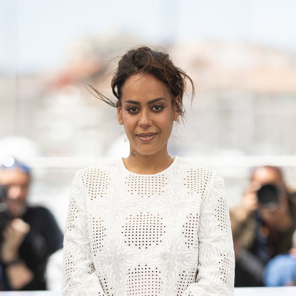 Avec Patrick, Amel Bent a constitué une belle petite famille.

Amel Bent au photocall du film "Ma Frère" lors du Festival International du Film de Cannes, au Palais des Festivals à Cannes, France. © Jacovides-Moreau/Bestimage
