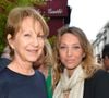 Laura Smet annonce un nouveau projet inédit.

Nathalie Baye et sa fille Laura Smet - Générale de la pièce "Ça coule de source" écrite par L. M. Colla au théâtre de la Gaîté-Montparnasse à Paris. © Coadic Guirec/Bestimage