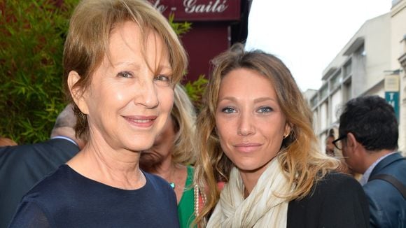 Un peu plus d'un mois après le départ de sa maman Nathalie Baye, Laura Smet annonce un nouveau projet en lien avec elle
