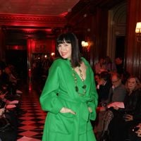 Pour ses 60 ans, l'amoureux de Mathilda May, artiste réputé et frère d’une star de Scènes de ménage, lui a concocté une fête sur-mesure