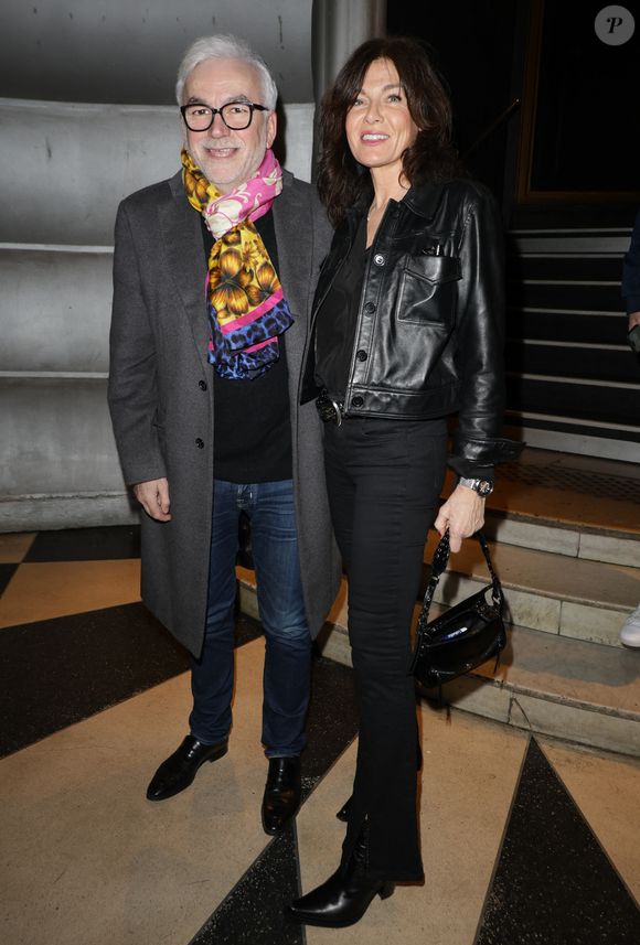 Pascal Praud s'en est réjoui sur X
Exclusif - Pascal Praud et sa femme Catherine - Célébrités assistent au spectacle "Authentique" de Ary Abittan à la Cigale à Paris les 18, 19, 22 et 23 février 2025. © Coadic Guirec/Bestimage