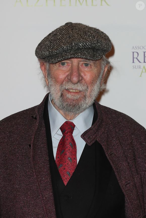 Il a reçu le Prix Jean Gabin en 1983 et le Prix du Festival de Cognac pour Tous les matins du monde.

Jean-Pierre Marielle lors du photocall du 12ème Gala 2017 de l'Association pour la Recherche sur Alzheimer à la salle Pleyel dans le 8ème arrondissement, à Paris, France le 30 janvier 2017. © Cyril Moreau/Bestimage