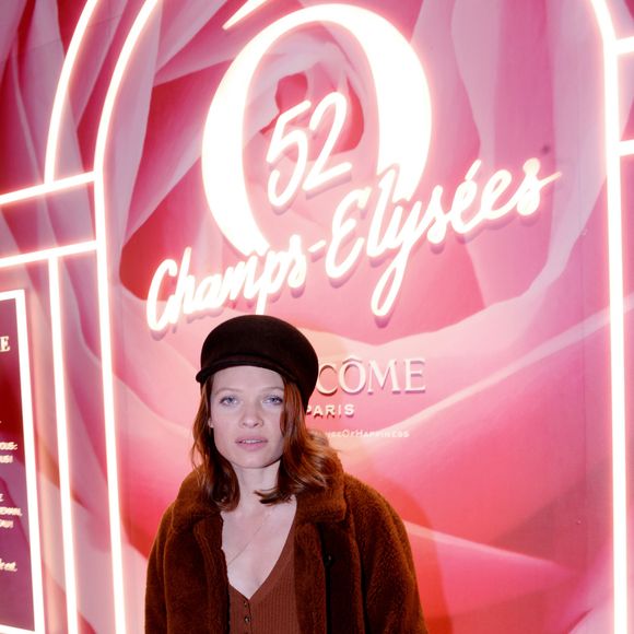 Exclusif - Mélanie Thierry - Inauguration de la boutique Lancôme 52 Champs-Elysées à Paris le 4 décembre 2019. © Rachid Bellak/Bestimage