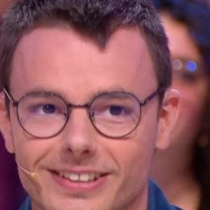 Émilien lors de l'émission des "12 coups de midi" diffusée le 6 juillet 2025 sur TF1

Capture d'écran TF1