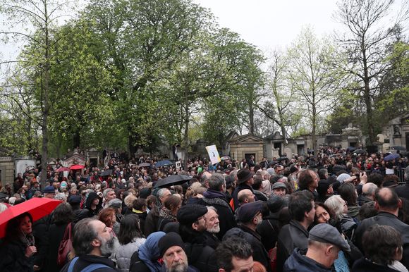 Obsèques de Jacques Higelin au cimetière du Père Lachaise à Paris le 12 avril 2018. © Bestimage