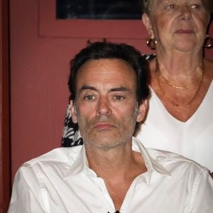 Invité du podcast "BOUM BOUM", Anthony Delon a évoqué sa vision de l’amour et de l’engagement.

Exclusif - Anthony Delon -  Concerto pour la paix de Omar Harfouch au théâtre de Béziers le 8 mai 2025. Aujourd’hui, au Théâtre Municipal de Béziers, une salle comble assistait à un événement attendu : le retour d’O. Harfouch dans la ville où tout a commencé pour son Concerto pour la Paix. © Jack Tribeca / Bestimage
