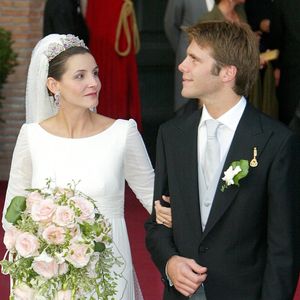 Clotilde Courau et Emmanuel-Philibert de Savoie se sont mariés à Rome 

Mariage du prince Emmanuel-Philibert de Savoie et de Clotilde Courau à la basilique Sainte-Marie-des-Anges à Rome © AGENCE / BESTIMAGE