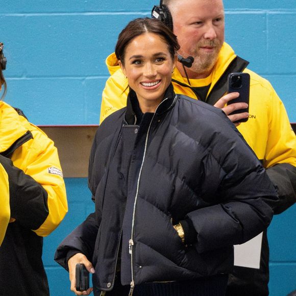 Vancouver, CANADA - Meghan Markle, duchesse de Sussex au curling en fauteuil roulant au centre récréatif Hillcrest pendant les Jeux Invictus de Vancouver Whistler 2025 au Canada. 
©Backgrid UK/ Bestimage
