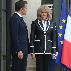 Info - Décès de Anne-Marie Trogneux, soeur de Brigitte Macron à l’âge de 93 ans - Le président de la République française Emmanuel Macron et Brigitte Macron reçoivent Daniel Noboa, Président de la République de l'Équateur, et sa femme Lavinia Valbonesi à l'Elysée à Paris, le 8 mai 2025. 
© Lionel Urman / Bestimage