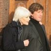 "Ça a été l'une des premières envahisseuses" : Thomas Dutronc a une histoire spéciale avec la Corse où il habite, grâce à sa maman Françoise Hardy