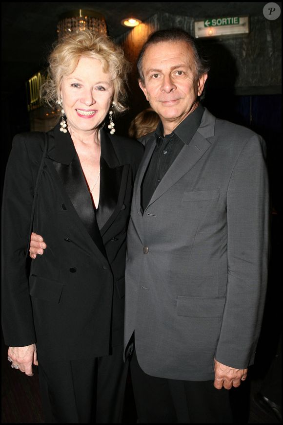 Exclusif - Maaïke Jansen et Roland Giraud - Soirée au Lido pour la sortie du Cabaret Paradis de Shirley et Dino
Bestimage