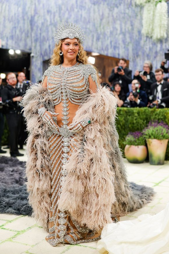 Beyoncé célébrant l'ouverture de l'exposition "Costume Art" qui s'est tenue au Metropolitan Museum of Art à New York City. Backgrid USA / Bestimage