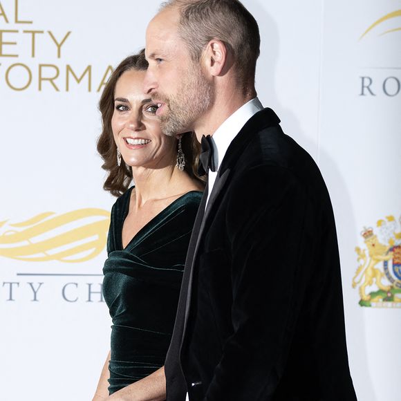 Le prince William, prince de Galles, et Catherine (Kate) Middleton, princesse de Galles, assistent au Royal Variety Performance au Royal Albert Hall à Londres, Royaume Uni, le 19 novembre 2025. © Julien Burton/Bestimage