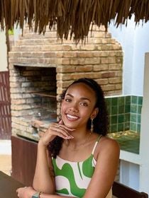 PORTRAIT Miss France 2026 : Qui est Alicia Mertosetiko, élue Miss Guyane et passionnée par un sport bien connu du grand public ?