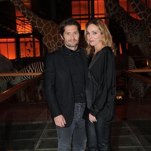 Originaire du Pays Basque, l'ex-footballeur est très attaché à ses racines et à la pratique du surf.
Bixente Lizarazu et Claire Keim lors de la soirée GQ au musée d'histoire naturelle à Paris, le 20 novembre 2013
© RACHID BELLAK / BESTIMAGE