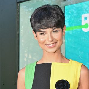 Eve Gilles assiste au défilé Pierre Cardin lors de la semaine de la mode à Paris, France, le 7 octobre 2025. Photo by Julien Reynaud/APS-Medias/ABACAPRESS.COM