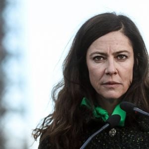 Une élue des Pays de la Loire a confirmé les coupes budgétaires de la région dans le domaine de la Culture
Anna Mouglalis - À l’occasion du vote par le Congrès de l’inscription de l’interruption volontaire de grossesse (IVG) dans la Constitution, la Fondation des Femmes, en collaboration avec de nombreuses associations organisent une journée sous le signe de la victoire pour célébrer cette avancée historique, sur le parvis du Trocadéro, Paris, le 4 mars 2024 © Stéphane Lemouton / Bestimage