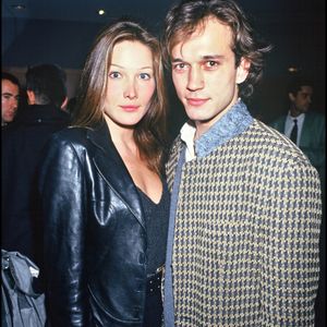 Venue sans son mari, Nicolas Sarkozy, Carla Bruni n'était pas seule puisqu'elle a même retrouvé un de ses anciens amoureux. 



Carla Bruni et son ancien compagnon Vincent Pérez BERTRAND RINDOFF PETROFF / BESTIMAGE