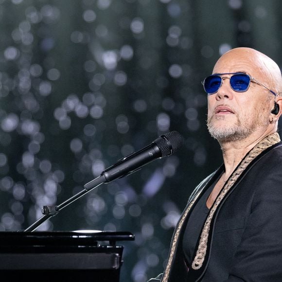 Ce vendredi 17 octobre 2025, Pascal Obispo a exprimé sa tristesse et déception de ne pas figurer sur l'album hommage à Philippe Pascal.

Exclusif - Pascal Obispo à l'enregistrement de l'émission "La grande soirée du 31" à Chantilly" au Château de Chantilly.

Photo : Tiziano da Silva-Cyril Moreau / Bestimage