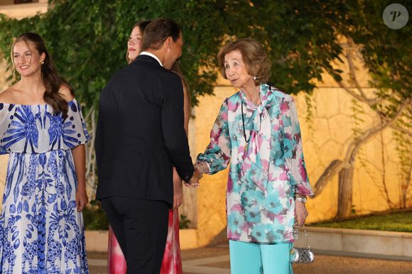 La Reine Sofia avec Rafael Nadal lors de la réception des autorités et d'une représentation de la société des Baléares au Palais Marivent, le 4 août 2025, à Palma de Majorque (Iles Baléares, Espagne).

RÉCEPTION

Raúl Terrel / Europa Press

08/04/2025