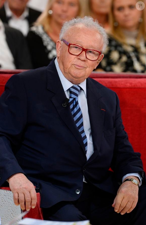 Philippe Bouvard - Enregistrement de l'émission "Vivement dimanche" à Paris le 29 octobre 2014. L'émission sera diffusée le 2 novembre. COADIC GUIREC / BESTIMAGE