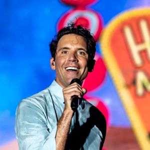 Mika se produit sur scène lors du concert de Mika à Este (PD), Italie, 22 juillet 2025 Photo by lessio Marini/LiveMedia/IPA/ABACAPRESS.COM