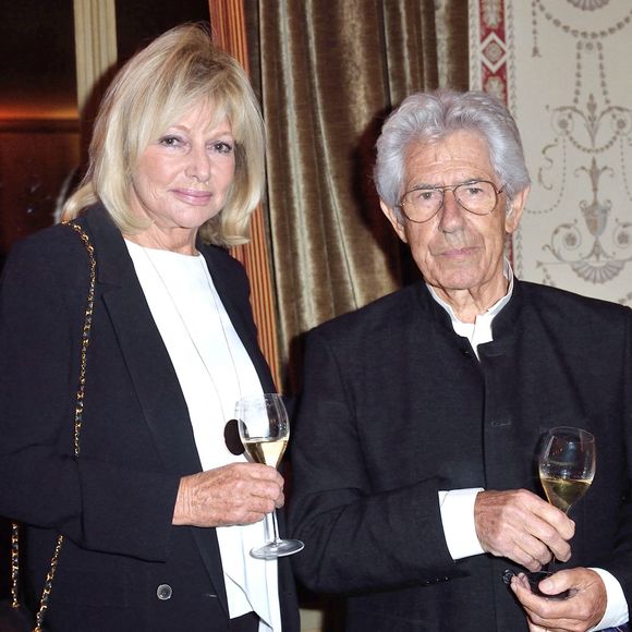 Maryse Gildas a perdu son mari après une bataille contre la maladie.

Exclusif - Philippe Gildas et sa femme Maryse Gildas assistent au diner La Chaine de l'Espoir organisé par l'association Pharmavie au Pavillon Ledoyen a Paris, France. Photo by Aurore Marechal/ABACAPRESS.COM