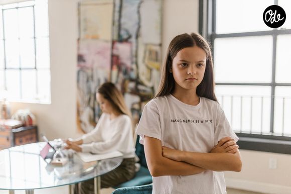 Enfin, laisser les plus jeunes résoudre leurs propres défis s'avère indispensable pour bâtir leur autonomie et renforcer leur confiance.