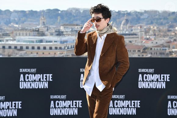 Timothée Chalamet au photocall du film "Un parfait inconnu" à l'Hôtel De La Ville à Rome, Italie, le 17 janvier 2025. © Giulio Tanzini/SGP/Bestimage