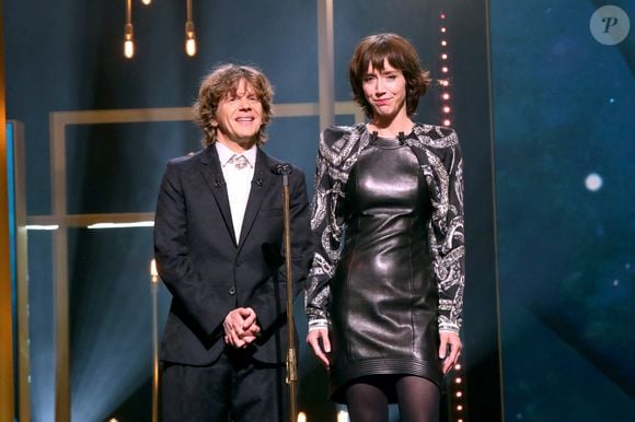 Alex Lutz et Sara Giraudeau - Intérieur - 36ème cérémonie des Molières aux Folies Bergère à Paris le 28 avril 2025. © Bertrand Rindoff / Bestimage