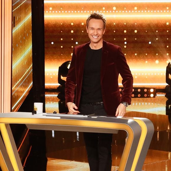 Exclusif - Cyril Feraud - Enregistrement de l'émission "100% logique" présentée par C. Feraud et qui sera diffusée samedi 1er mars à 21.10 sur France 2 et sur france.tv, au Studio du Lendit à Saint-Denis, France, le 12 décembre 2024. © Christophe Clovis / Bestimage CP: