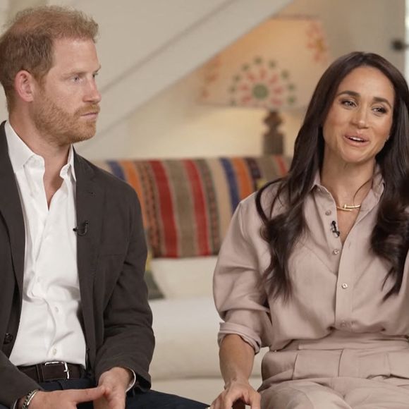 Le duc et la duchesse de Sussex résident dans le quartier de Montecito avec leurs deux enfants : Archie et Lilibet

Le prince Harry, duc de Sussex et Meghan Markle, duchesse de Sussex, lors d'une interview pour l'émission CBS News Sunday Morning, diffusée le 4 août 2024. JLPPA / Bestimage