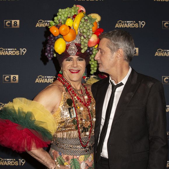 José Garcia et Antoine de Caunes au photocall de la 1ère édition des "Olympia Awards", cérémonie récompensant des artistes de la musique et de l’humour, présentée par A. de Caunes à l'Olympia. Paris, le 11 décembre 2019.
© Tribeca-Gorassini/Bestimage