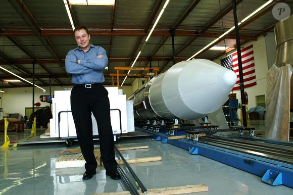 Photo d'Elon Musk datée du 19 mars 2004.  Pacific Coast News/ABACA