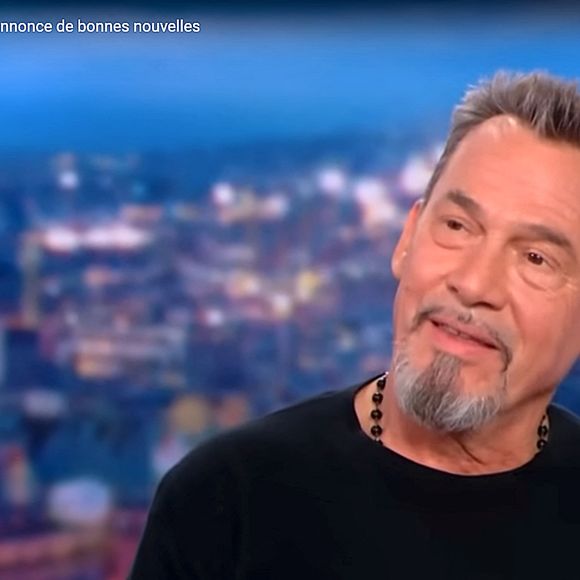 “C’est sûr que s’il fait tourner le business dans le coin, c’est bien”, lance un autre

Florent Pagny était l'invité de Gilles Bouleau aux 20 heures de TF1 le jeudi 16 novembre.
© Captute TV TF1 via Bestimage