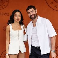 Cyril Benzaquen de sortie à Roland-Garros avec sa femme Amel, au métier passionnant et très "bien-être"