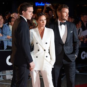 Brooklyn, Victoria et David Beckham vus en train d'assister aux GQ Men of the Year Awards qui se sont déroulés à la Tate Modern de Londres. - Le 3 septembre 2019. (AGENCE / BESTIMAGE).