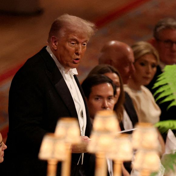 Le président américain Donald Trump prononce son discours sous le regard de la princesse de Galles et des invités lors du banquet d'État organisé pour le président américain et la première dame Melania Trump au château de Windsor, dans le Berkshire, au premier jour de leur deuxième visite d'État au Royaume-Uni. Mercredi 17 septembre 2025. Photo by Phil Noble/PA Wire/ABACAPRESS.COM