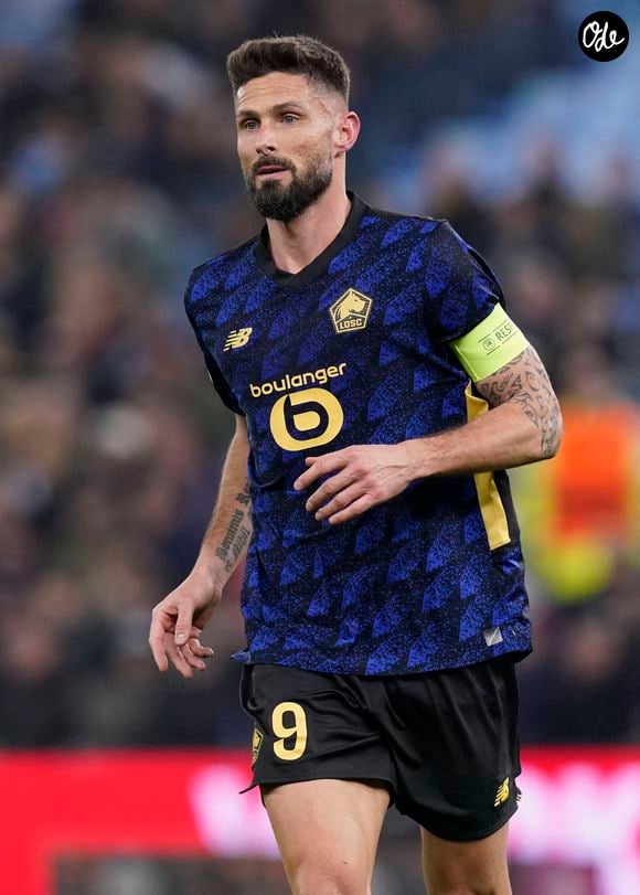 Birmingham, Angleterre, 19 mars 2026. Olivier Giroud du LOSC Lille lors du match Aston Villa vs LOSC Lille en 8es de finale de la Ligue Europa de l'UEFA à Villa Park, Birmingham.