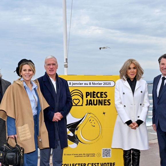 Clôture de l'opération de collecte de fonds "Pièces Jaunes", destinée à améliorer la vie des enfants hospitalisés, au Jardin Albert 1er, à Nice, France, le 7 février  2025, en présence de la Première dame française, Brigitte Macron, la présidente de la Fondation Hôpitaux de Paris-Hôpitaux de France, du sélectionneur de l'équipe de France de football, Didier Deschamps le parrain de l'opération Pièces Jaunes, de Christian Estrosi, le maire de Nice, sa femme, Laura Tenoudji Estrosi, d'Anne Barrère, la vice-présidente de la Fondation Hôpitaux de Paris-Hôpitaux de France, Philippe Wahl, le président-directeur général du Groupe La Poste, de José Cobos, ancien capitaine de l'OGC Nice et conseiller municipal de la ville de Nice délégué à l'évènementiel sportif, et du compositeur du morceau caritatif "Les P'tits Soleils", l'hymne des Pièces Jaunes, John Mamann. Ce titre a été chanté sur la scène par Eugie, Sab, Julien Esmée, Vernis Rouge... et les personnalités. Mme Macron et Didier Deschamps ont fait, comme à leur habitude, le tour des diffèrents stands des associations et des partenaires, comme Carrefour, la Fondrtion Lenval, le CHU, la Poste et la Banque de France où ils ont fait la pesée des pièces jaunes... mais l'arrêt le plus surprenant fut sur le stand du Nice Azur Boxe où le coach des Bleus et Mme Macron n'ont pas hésité à mettre les gants pour quelques échanges avec les boxeurs présents.  © Bruno Bebert/Bestimage