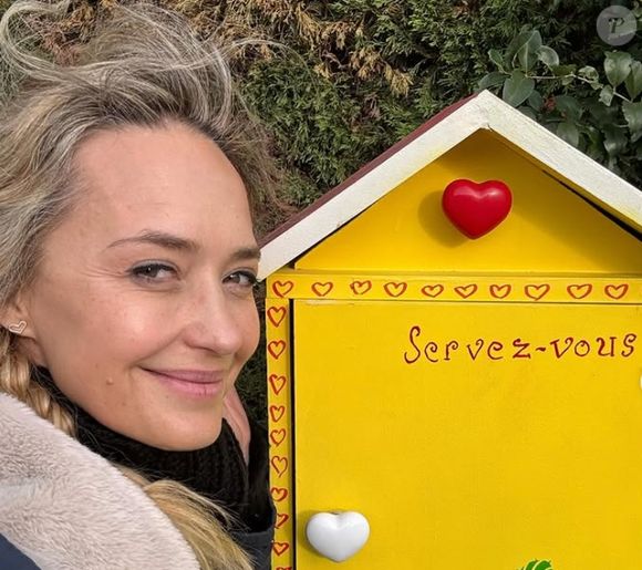 Hélène de Fougerolles profite pleinement du Luberon (Capture d'écran Instagram - helenedefougerolles).