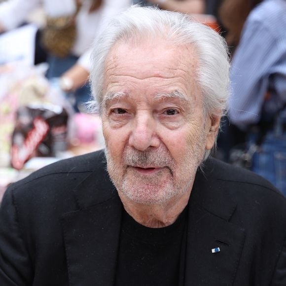 Pierre Arditi lors du Festival du livre le 19 Avril 2026

Denis Guignebourg/BestImage