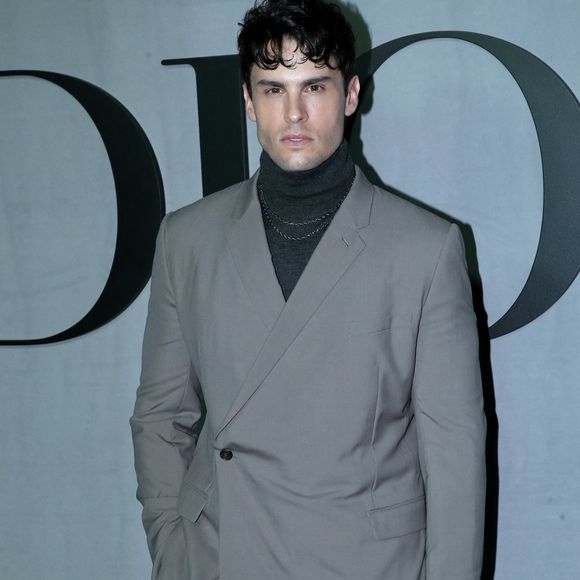 Baptiste Giabiconi - Célébrités au Défilé de Mode Dior, Prêt-à-porter Automne / Hiver 2025-2026 dans le cadre de la Fashion Week de Paris, France, le 04 Mars 2025. 

© Bertrand Rindoff / Bestimage