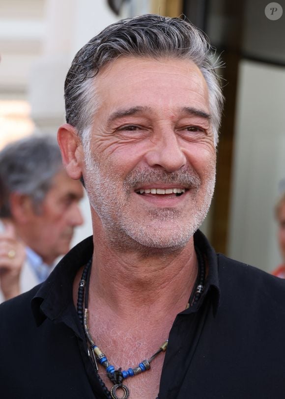 Exclusif - Stéphane Blancafort - Photocall au festival du cinéma français & gastronomie à Aix-les-Bains le 3 juin 2025

© Denis Guignebourg / Bestimage