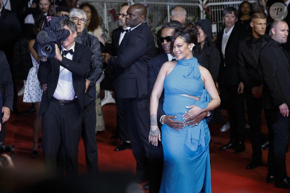 Rihanna et A$AP Rocky quittent la première de 'Highest 2 Lowest' lors du 78ème Festival de Cannes au Palais des Festivals à Cannes, France, le 19 mai 2025.  © DPA/ABACA