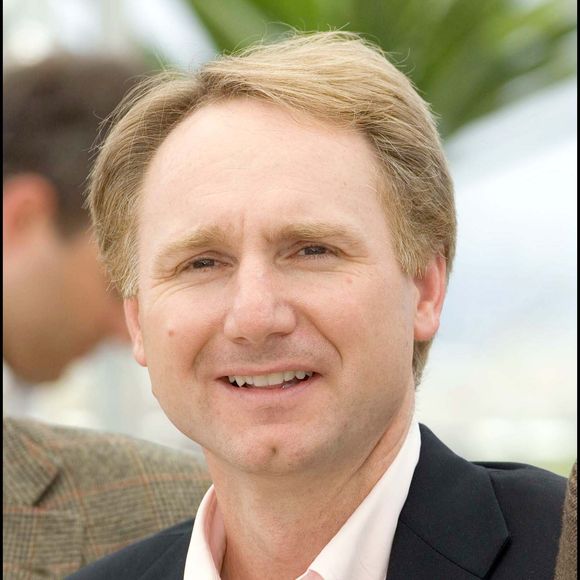 L'auteur du "Da Vinci Code" a retrouvé l'amour.

Dan Brown dans le cadre du Festival International du film de Cannes en 2006. © GOFF  / BESTIMAGE