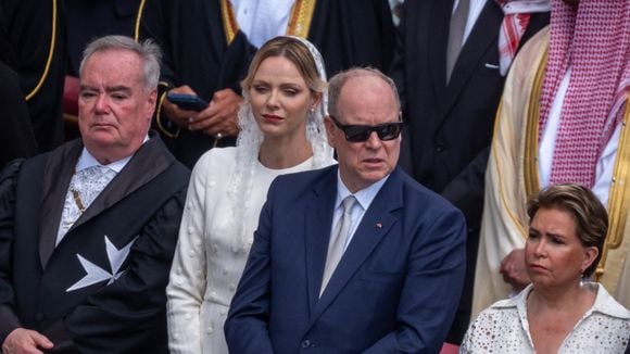 Pour Léon XIV, Charlene de Monaco et une autre grande personnalité royale optent pour la mantille blanche